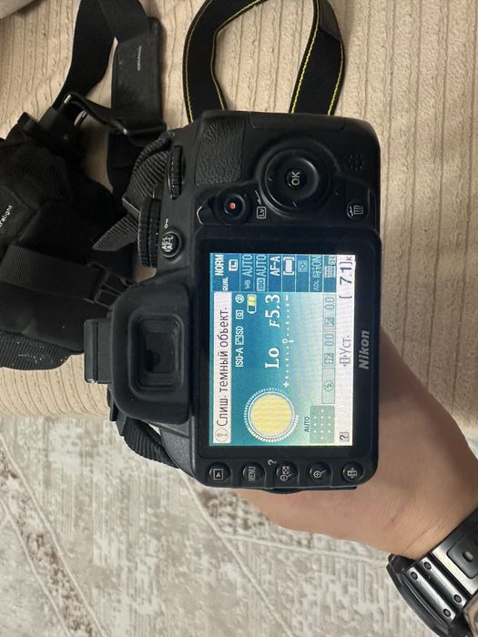 Продам фотоаппарат Nikon d3100