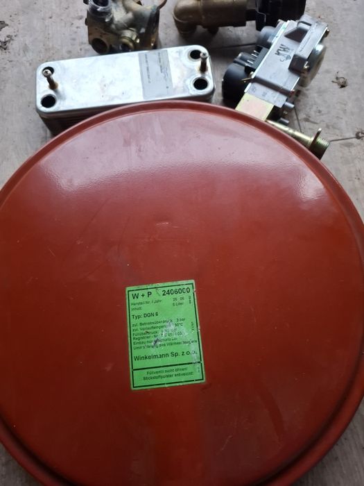 Piese de schimb ce se vede