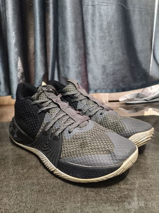 Оригинальные кроссовки Under Armour