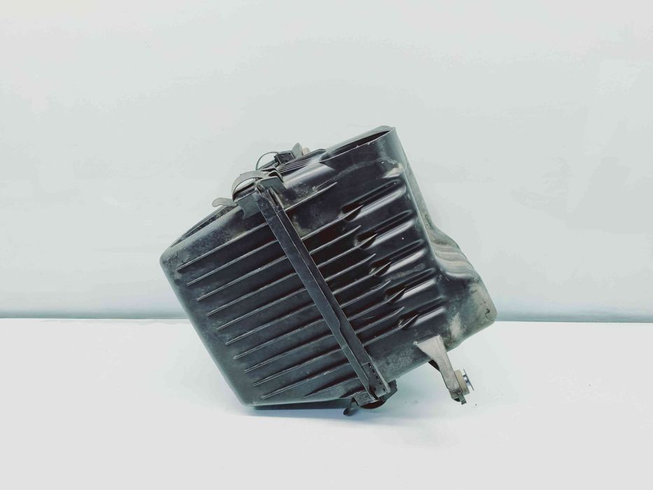 Carcasa filtru aer Hyundai Santa Fe 2 (CM) [Fabr 2005-2012] 28110-2B20