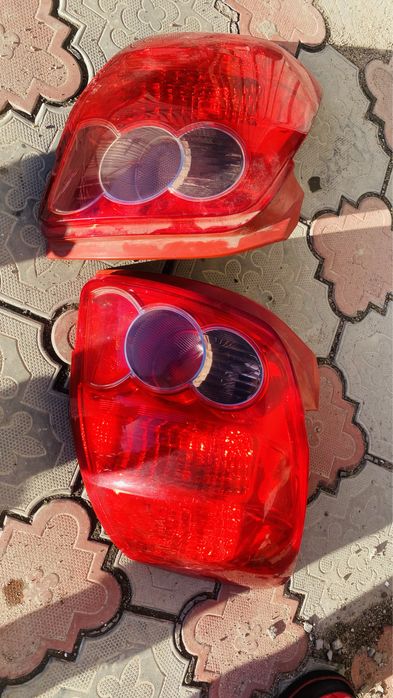 Фонарь Тойота Аурис