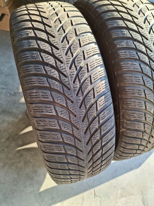 2 Anvelopele de iarnă 215 65 r17 Nokian