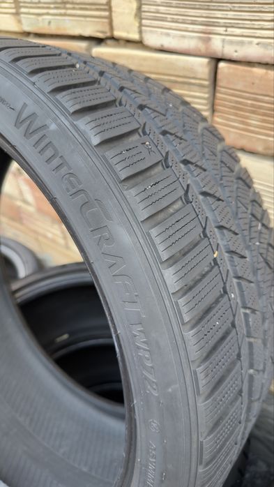 Зимни гуми 245/35 19” Kumho
