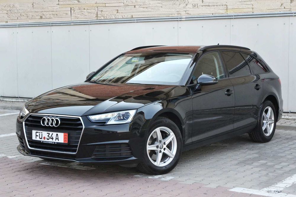 Audi A4 FACELIFT 06/2019 / 181000KM / AUTOMAT / Bi_xenon