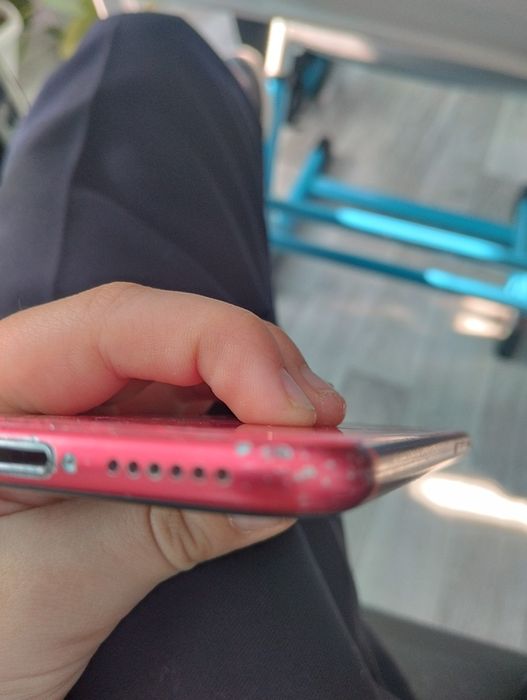 iPhone ce продам обменяю