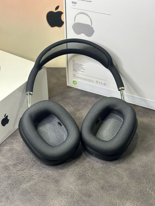 Apple AirPods Max