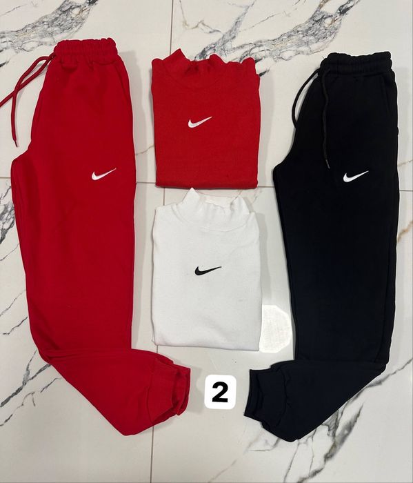 Set două malete + două perechi de pantaloni