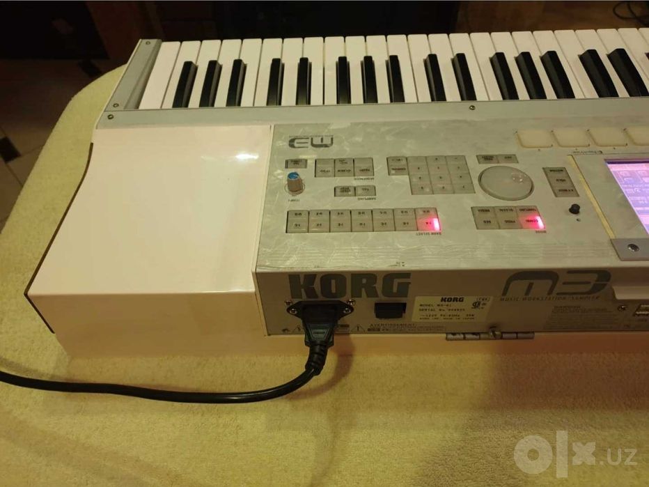 Korg M3 61 синтезатор