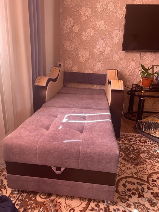 Диван и кресло для гостиной