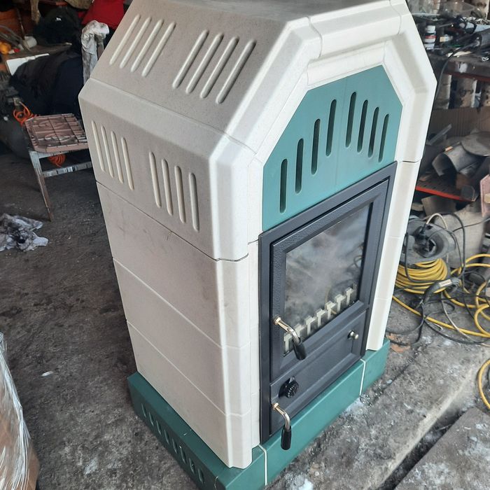 Soba tip semineu de 8KW Germania