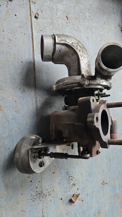 Turbo toyota rav4 2.2 diesel 136hp