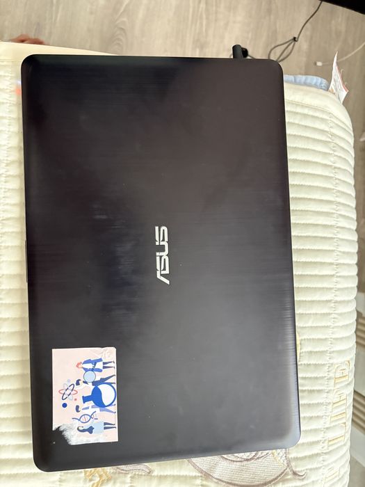 Нотбук Asus Inter