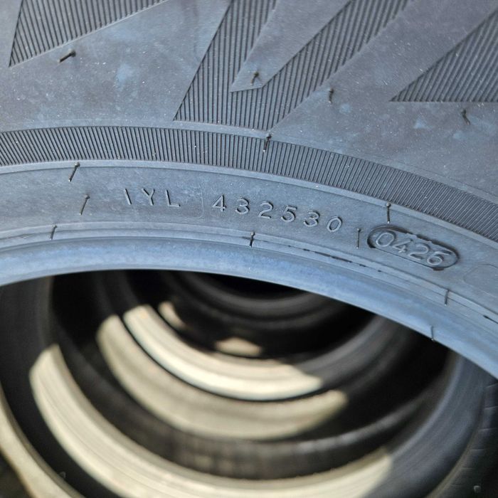 Нови летни бусови гуми 235/65R16C Nokian CargoProof C 121/119R made in Finland