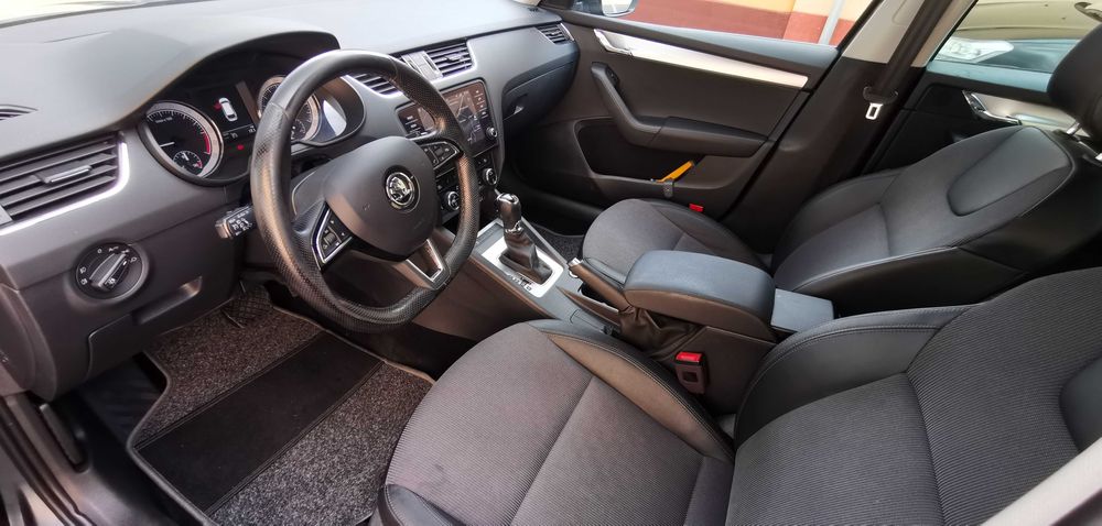 Skoda Octavia 1.6 TDI AUTOMATA DSG 7 EURO 6 Elegance
