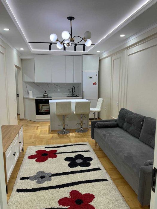 2-комн. квартира переделана в 3, 69 м², Дархан