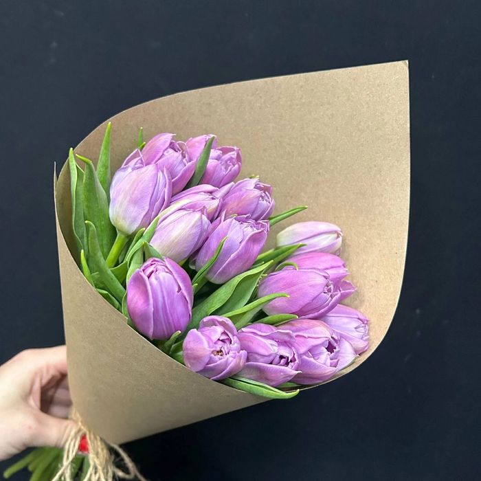 Букеты из тюльпанов к 8 марта