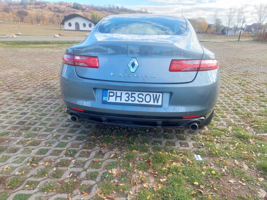 Vand /schimb  ofer dif Renault laguna coupe
