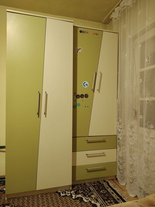 Vând mobila camera băieți