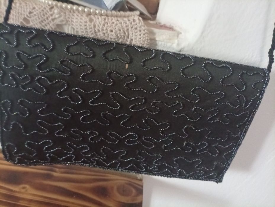 Geantă făcută manual