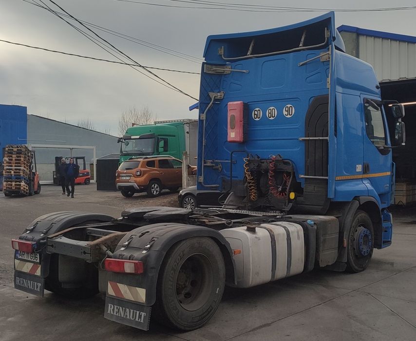 Vând sau dezmembrez Renault Premium 450 DXI Eueo5