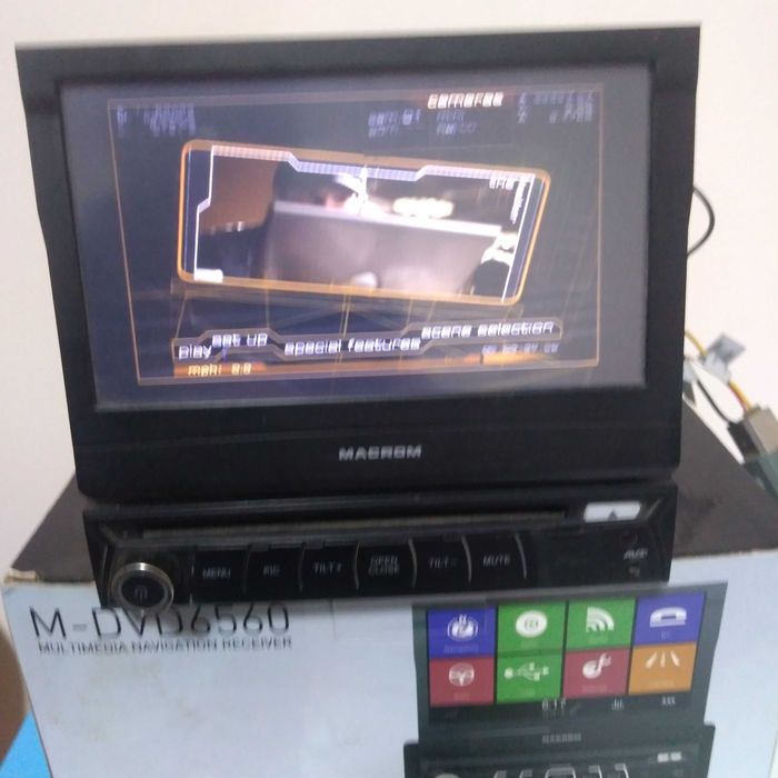 DVD MACROM 1 DIN cu navigatie