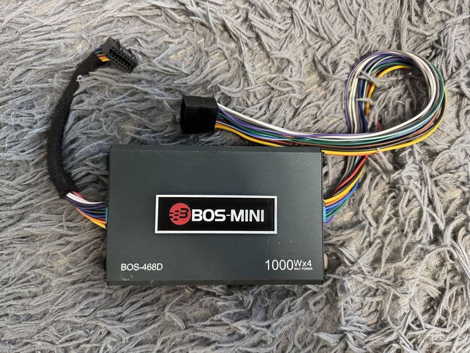 BOS MINI 468D 4-х канальный 1000W