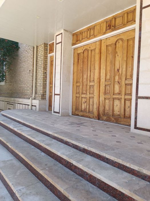 Продаётся элитный участок 8, 5 соток в центре города Бухары