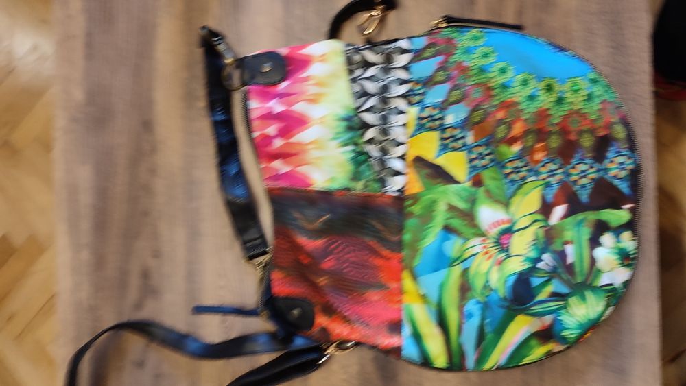 Чанта Desigual от плат