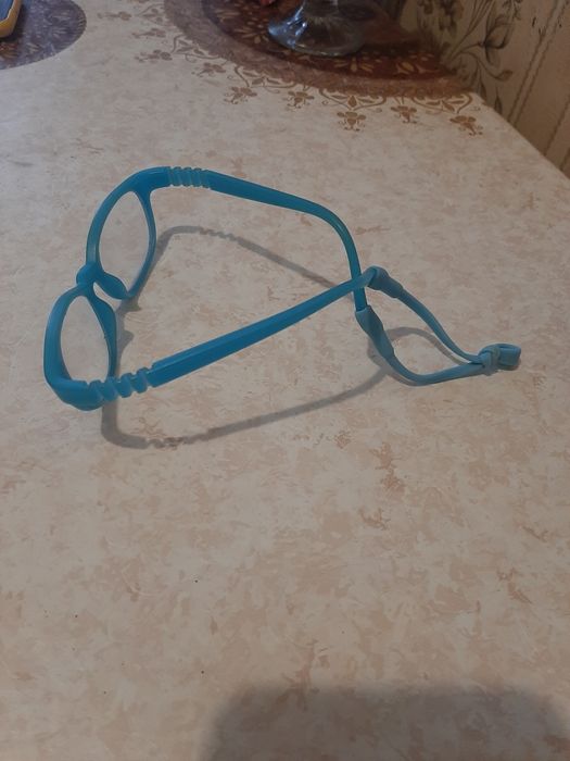 Продам детскую гибкую оправу.