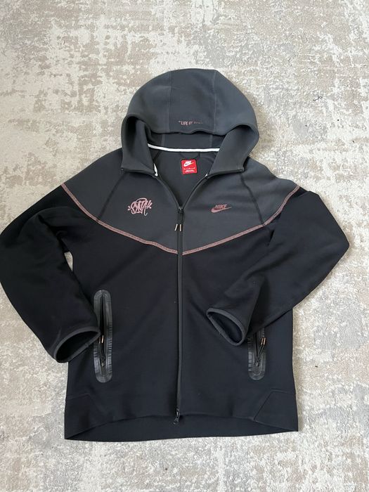 Nike Tech Fleece