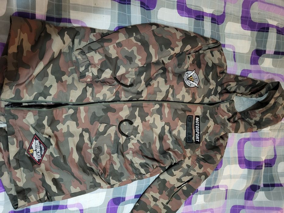 Камуфлажно яке тип парка размер 164 см на Recerved