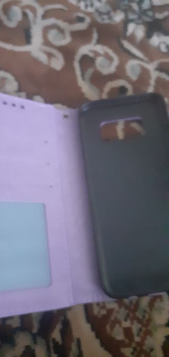 Продам чехол новый на самсунг S 8