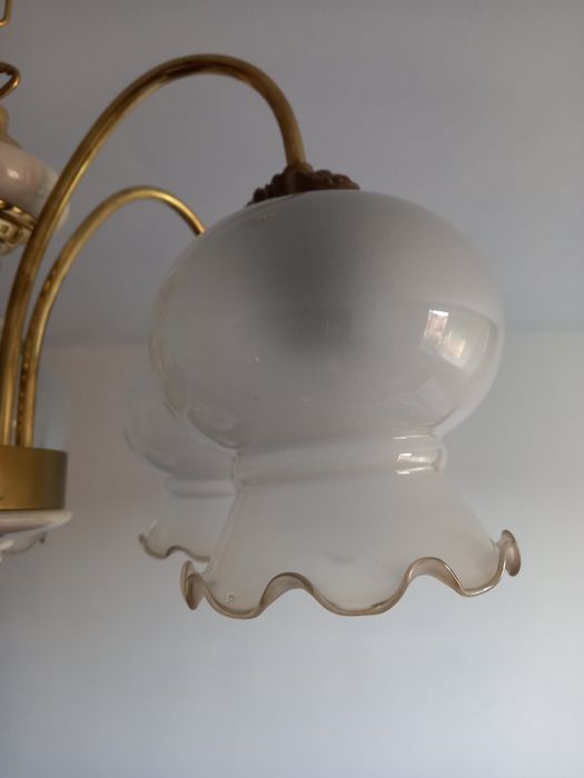 Полилей за таван