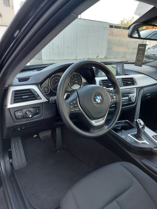Bmw 320d Facelift 190cp 2 butoane + Head up display