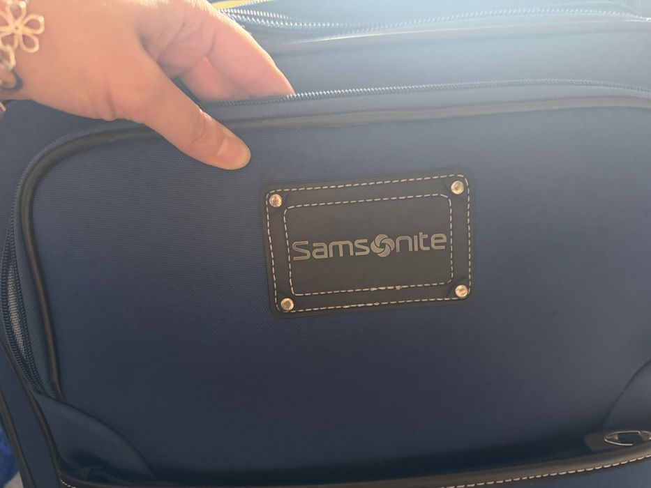 Чемодан samsonite