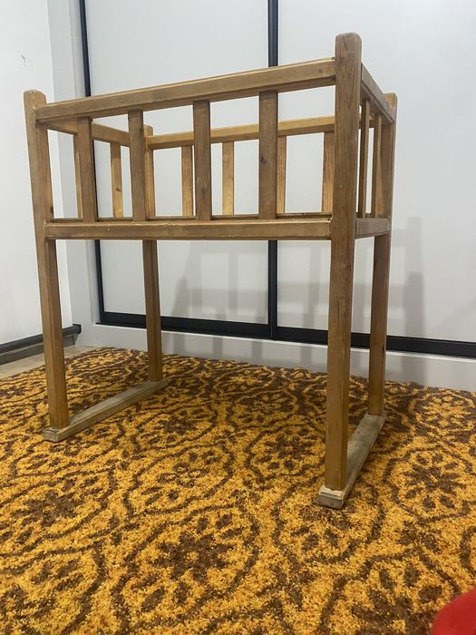 Продам кровать качалку