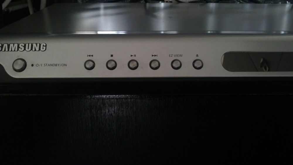 DVD плеар в идеално състояние