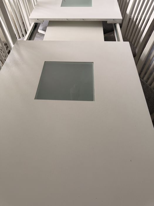 Seta masa si 20 scaune tapitate