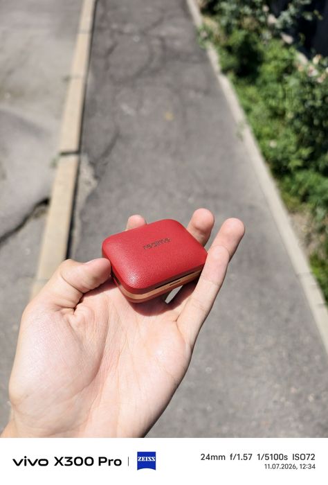 Realme bubs air 7 pro red