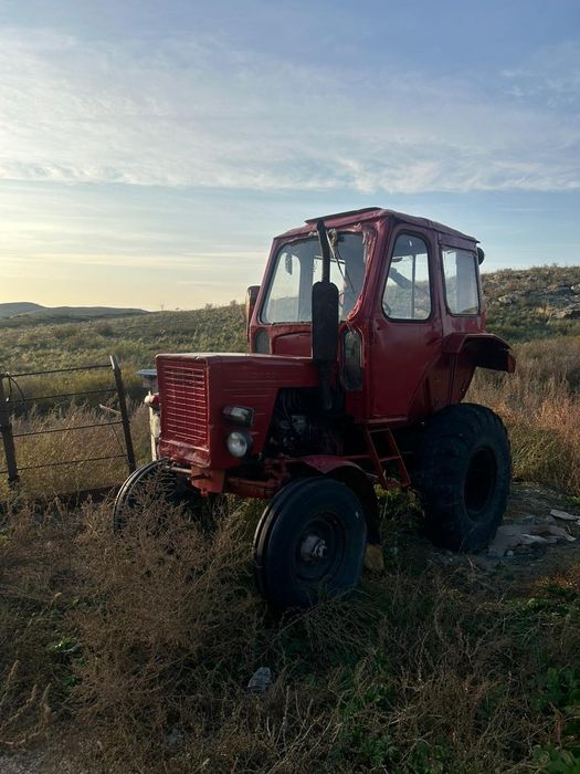 Трактор в комплекте  Т 25