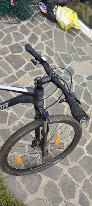 Bicicletă Mountain Bike