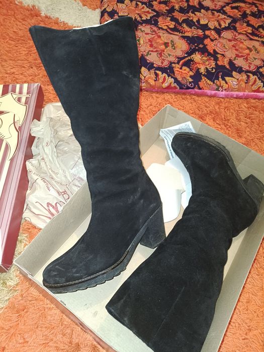 Срочно продам зимние сапоги!