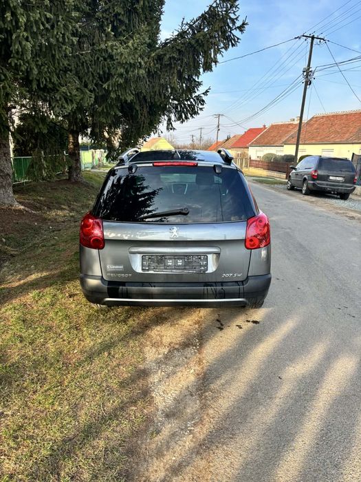 Peugeot 207 sw 2010