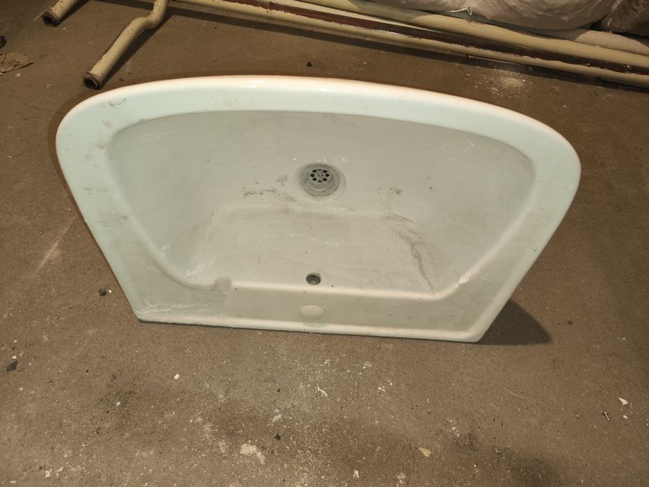 Порцеланова мивка