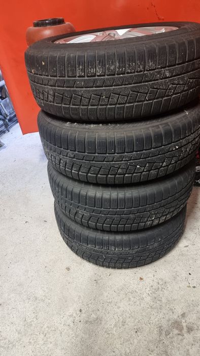 Зимни гуми с джанти 17 цола за Honda crv  4 генерация