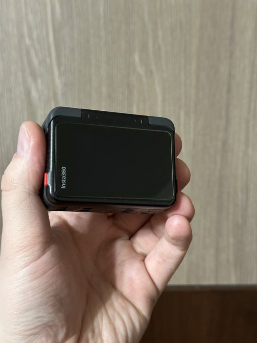 Insta360 Ace, Modelul standard