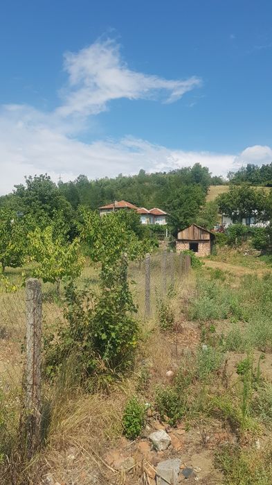 Продава парцел в с.Мламолово