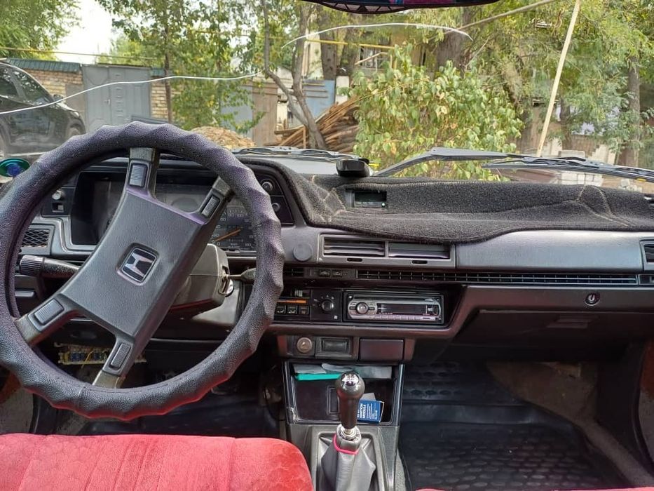 Honda Accord Bordo