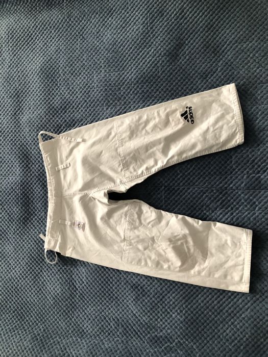 Кимоно Adidas для дзюдо