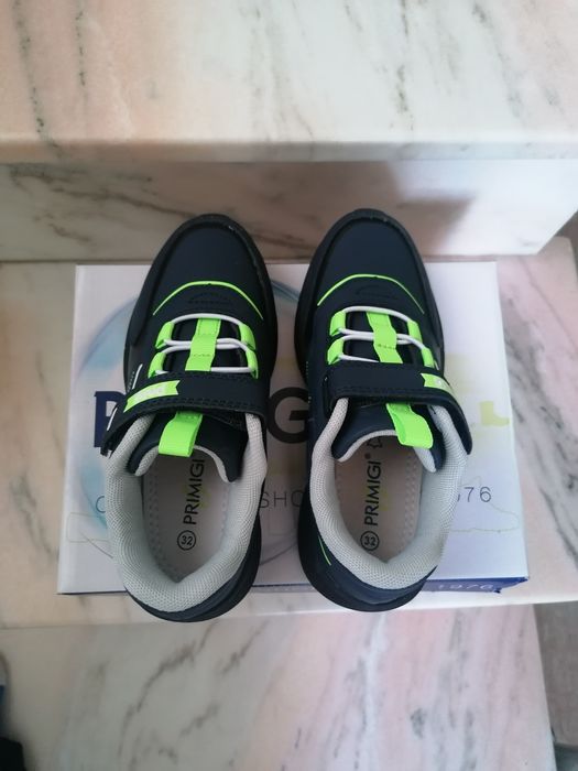 Pantofi sport mărimea 32